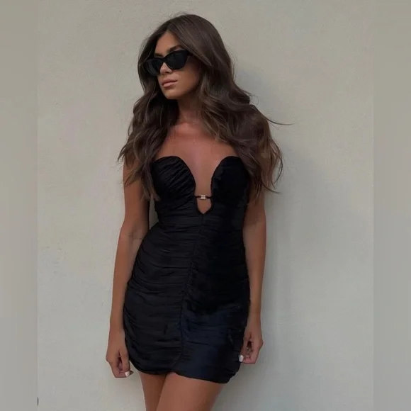 Zara Black Draped Mini Dress. NWT. Size Large. - Picture 3 of 11